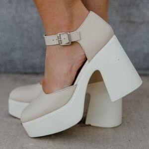 Free People Gwen Mary Jane Chunky Heels, EU 37, In Moonlight